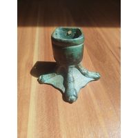 Старинная подставка утиная лапка. С рубля