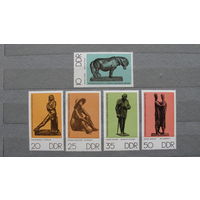 Продажа коллекции с 1 рубля! Искусство на почтовых марках мира.