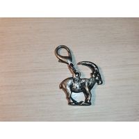 Металлическая подвеска "Козерог", проблемы с замком.