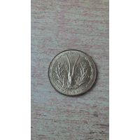 Западная Африка, 5 франков 1974 года.