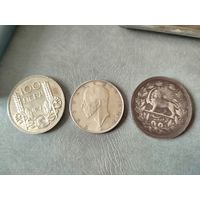 Лот серебряных,крупных монет,не выкупы.