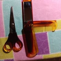 Винтажный мужской набор для стрижки бороды, усов. Зеркало, расчёска, ножницы.