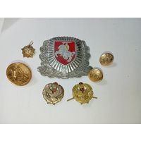 Кокарда и пуговицы