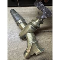 Бочковой кран.