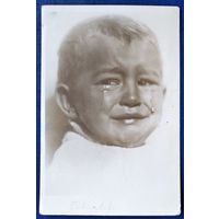 Гершман М. Плачущий малыш. Детская серия 1934 г. Чистая.
