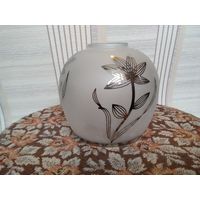 Плафон, для люстры, бра высота 12 см ширина 12см, отверстие под патрон 4,5см