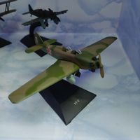 Модель самолёта УТ-2