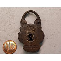 Старинный замочек Костянкинъ Рыженьковъ