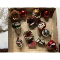 Набор Ёлочных игрушен  1 ГДР(одним лотом с очень интересным колокольчиком)