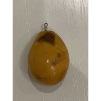 Янтарь. Янтарный кулон