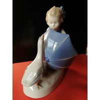 Фарфоровая статуэтка Германия