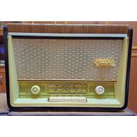 Радиола ламповая "Минск-61 "